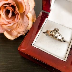 Irish Claddagh Ring